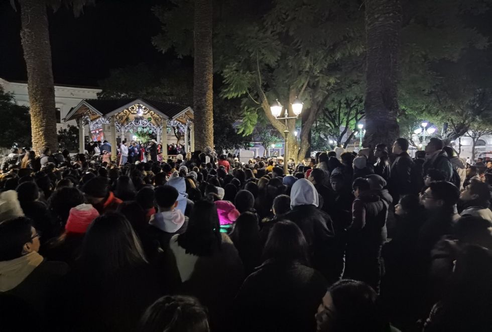 La plaza llena