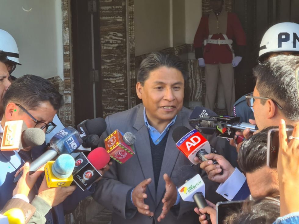 Lima alista norma para liquidar contratos a simple denuncia