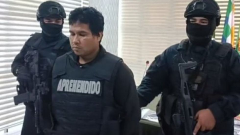 Instalan bloqueo  para exigir la destitución de jueces y fiscales tras liberación de infanticida violador