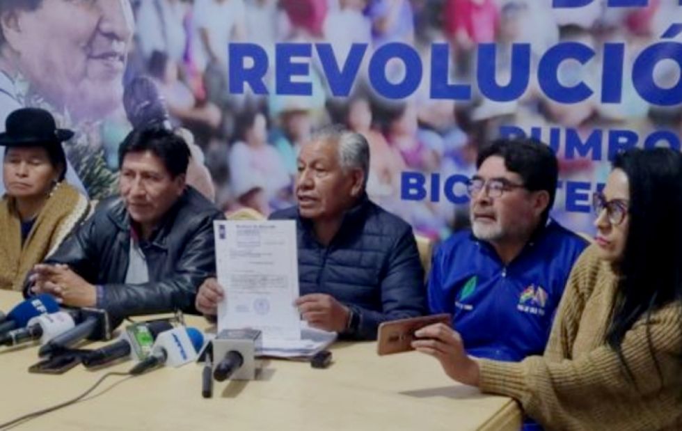 ‘Evismo’ acusa a la COB de querer entrometerse en el MAS para cambiar el lugar del congreso partidario