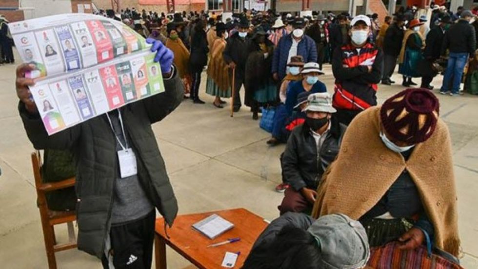 Mesa rechaza debate anticipado de candidaturas