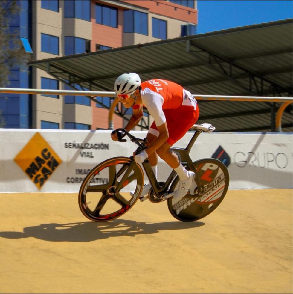 Gobierno otorgará pasajes al tarijeño "Pinturita" Aramayo para su viaje al Mundial de Ciclismo en Glasgow