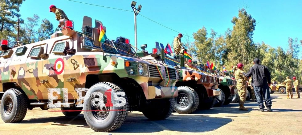 Tanques y vehículos militares, la gran atracción de la Parada Militar ya llegó a Tarija