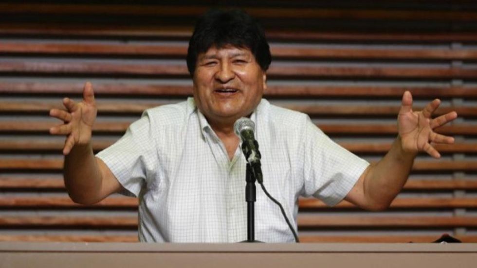 Tras el anuncio del ministro Lima, Evo dice que los juicios en su contra “siempre fracasaron”