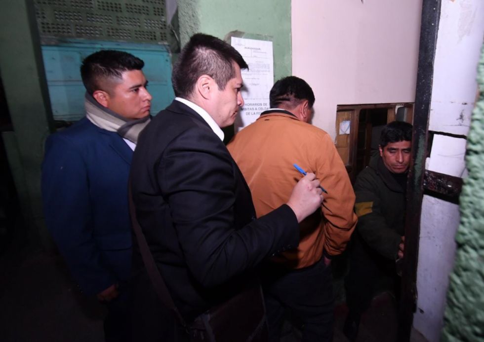 Juez envía a la cárcel de San Pedro al Gobernador de Potosí por legitimación de ganancias ilícitas