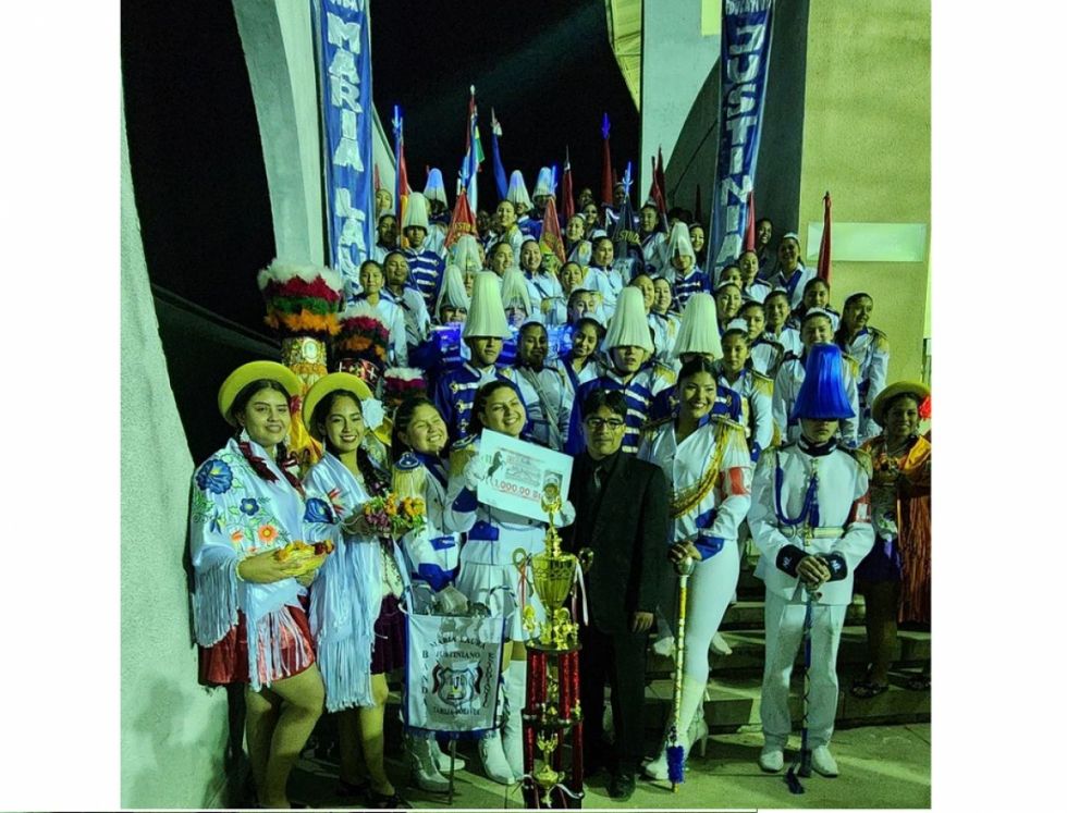 Colegio María Laura de Tarija obtuvo el segundo lugar en el concurso nacional de bandas 