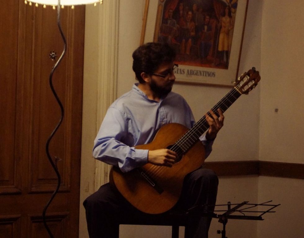Tarijeño Gabriel Torres debuta en la Olimpiada de Guitarra  en Grecia