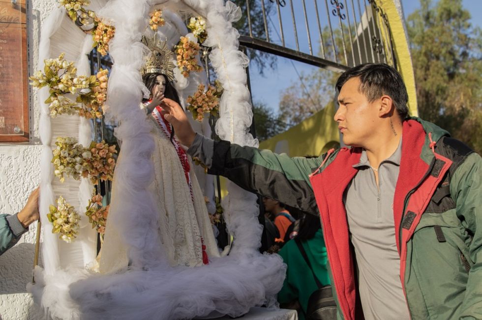 Devotos inician su encuentro con la Virgen de Chaguaya 