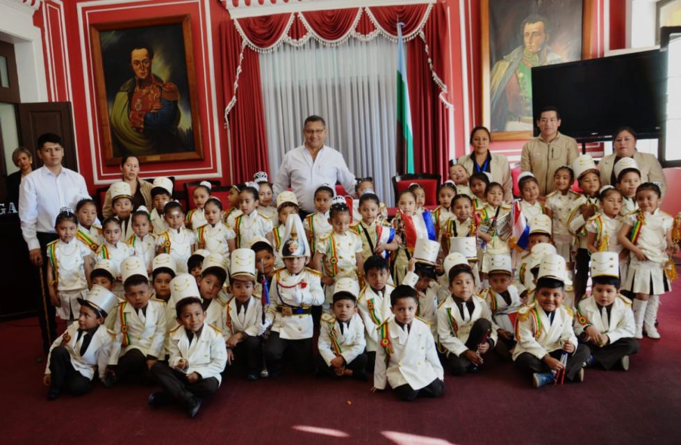 Gobernación realizó acto de Reivindicación Patriótica rumbo al Bicentenario de Bolivia
