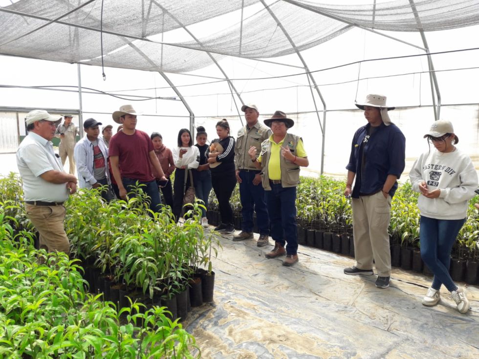 Estudiantes de la UAJMS visitaron centros del Sedag