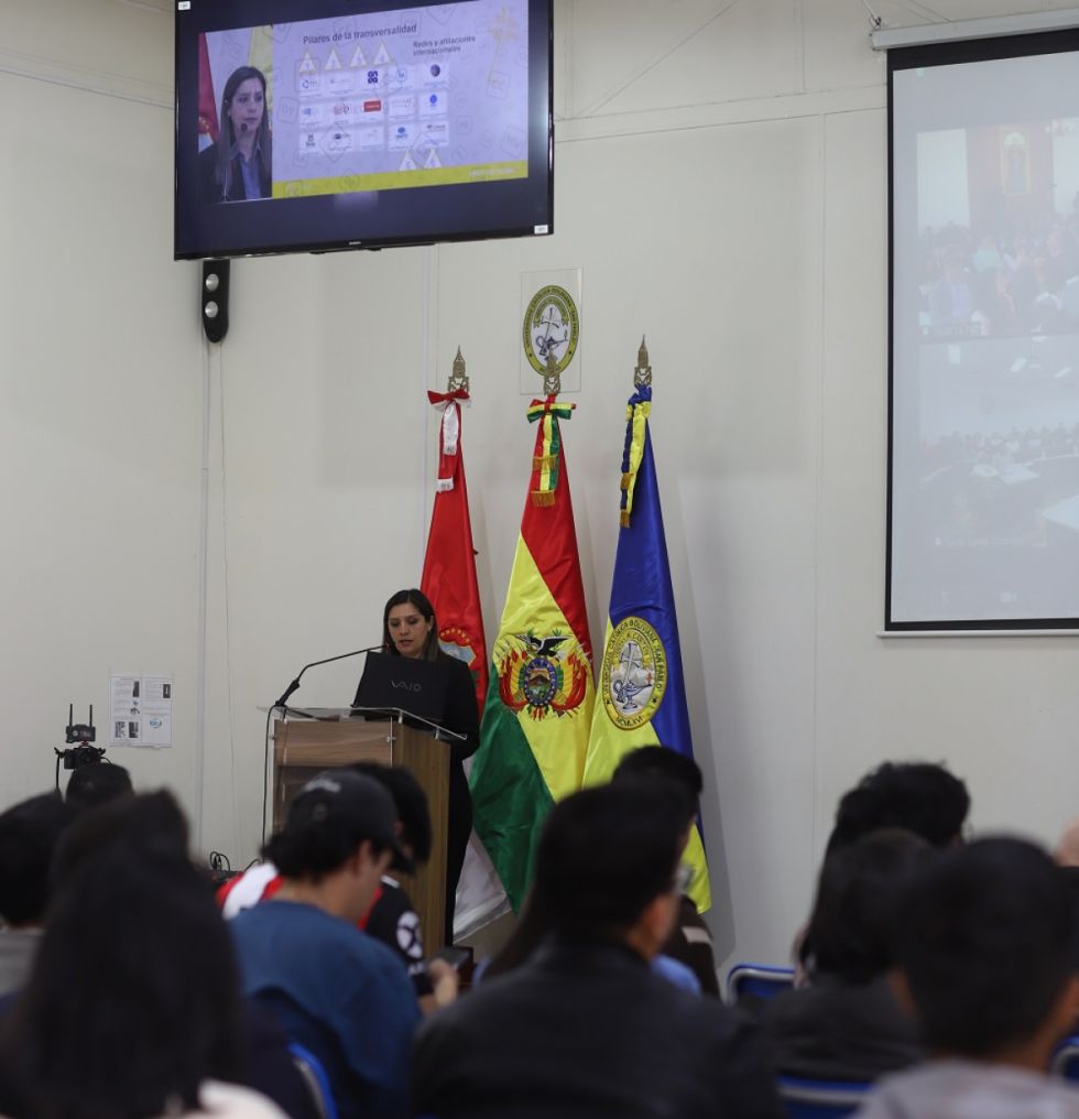Presentación del nuevo Modelo Institucional en la UCB de Tarija