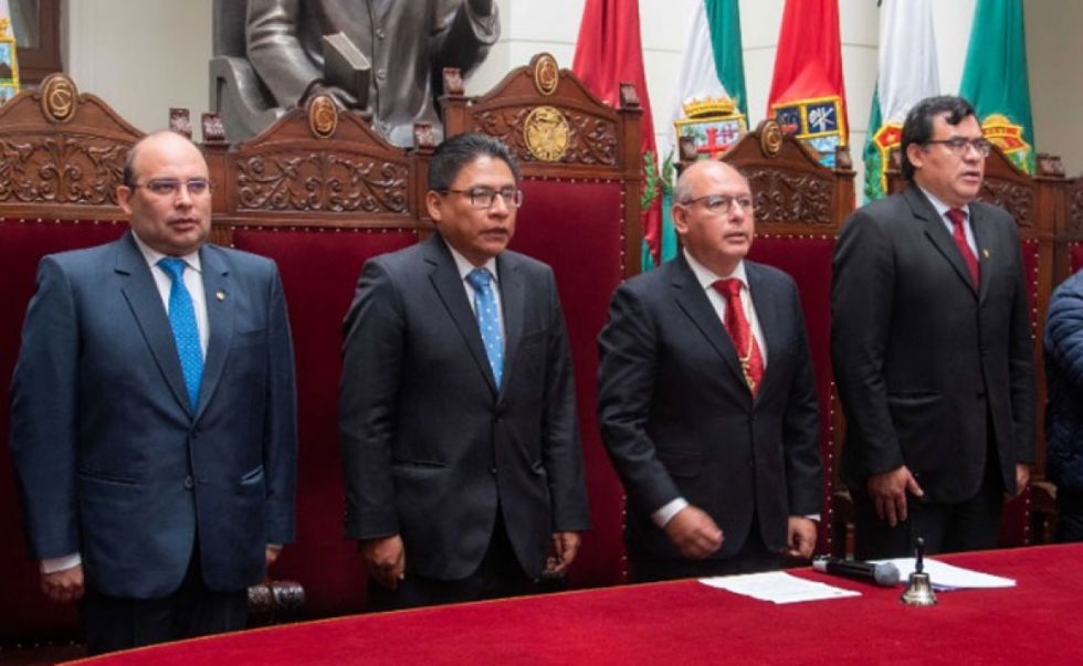 Desde altos tribunales, traban la ley de interpelaciones y objetan la norma para hacer elecciones judiciales Desde altos tribunales, traban la ley de interpelaciones y objetan la norma para hacer elecciones judiciales