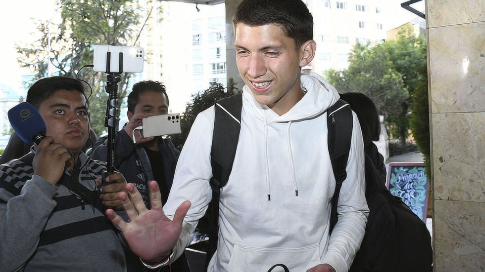 Futbolistas de la Selección llegan a la concentración