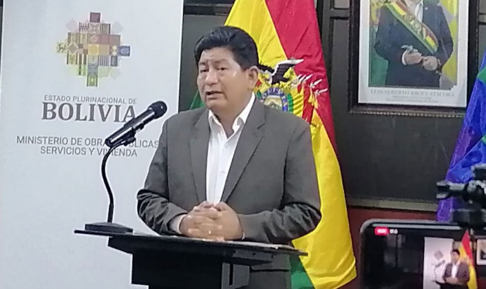 Montaño no tiene objeciones a la venta de Amaszonas y celebra inversión
