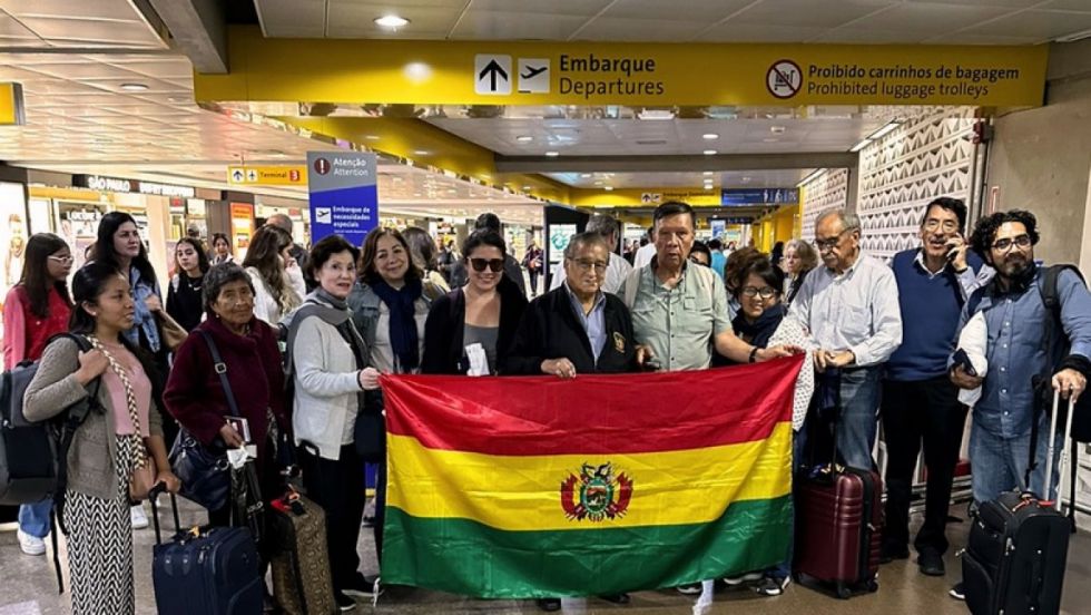 Suman 19 bolivianos repatriados debido al conflicto entre Israel contra Hamás