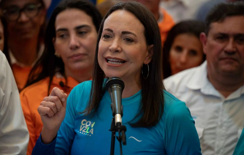 Venezuela acaricia la normalización política