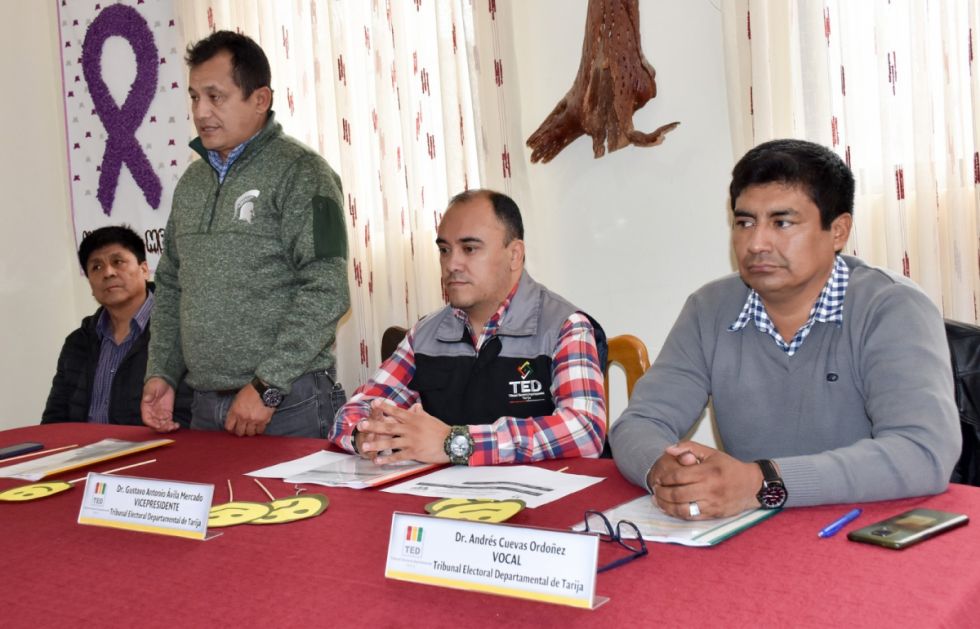 El TED espera notificación del TCP sobre el curul de Federico Salazar 