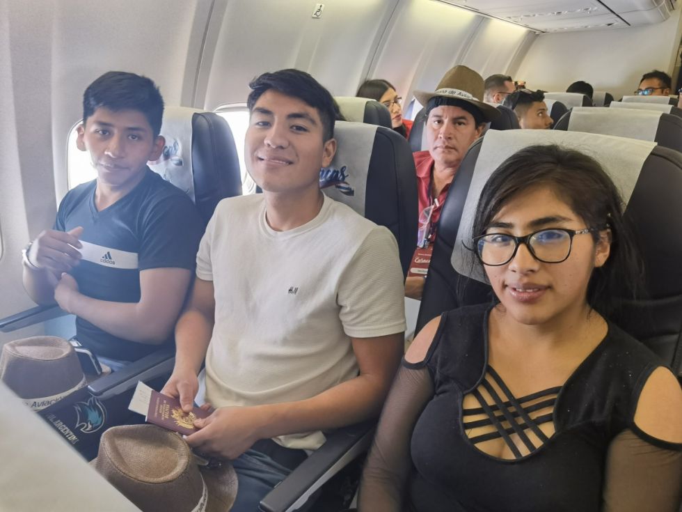 Rocío, Bismarck y Alex: tres estudiantes bolivianos en Venezuela