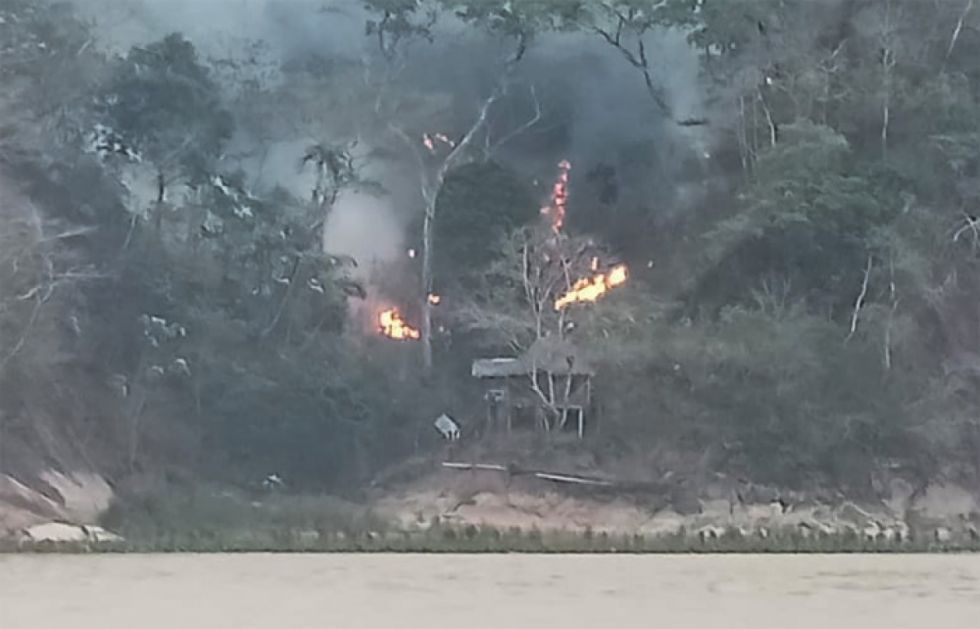 Famoso exhotel Jatauba que alojó a Leonardo Di Caprio y Harrison Ford pasó de las ruinas a las cenizas