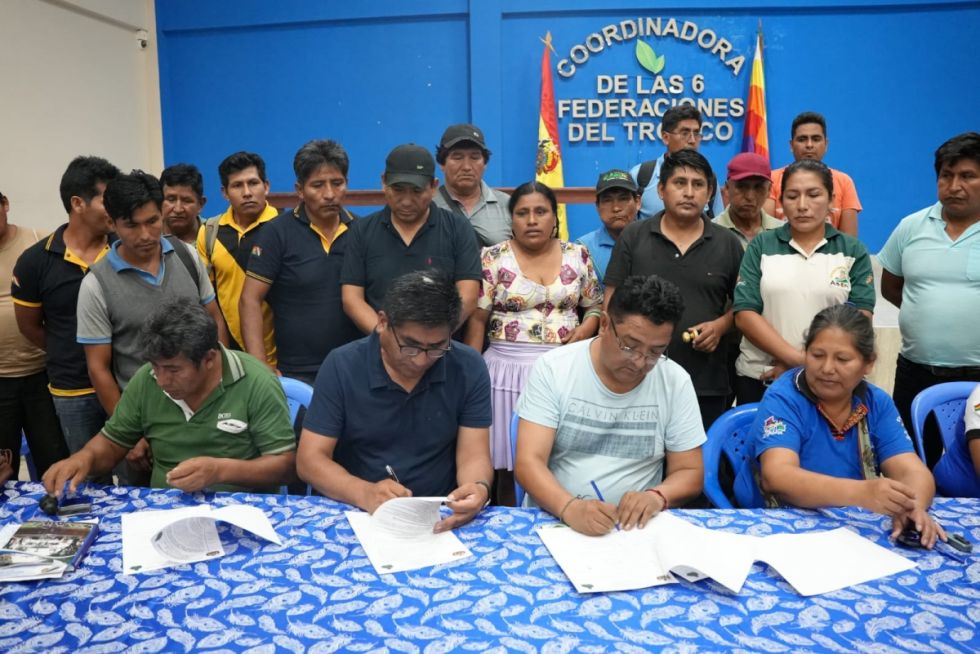 Productores del Trópico y el Gobierno llegan a acuerdos que permiten levantar las medidas de presión