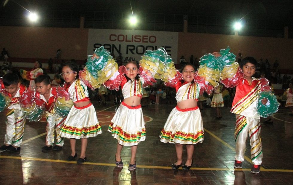 Pequeños rumberos y rumberas. 