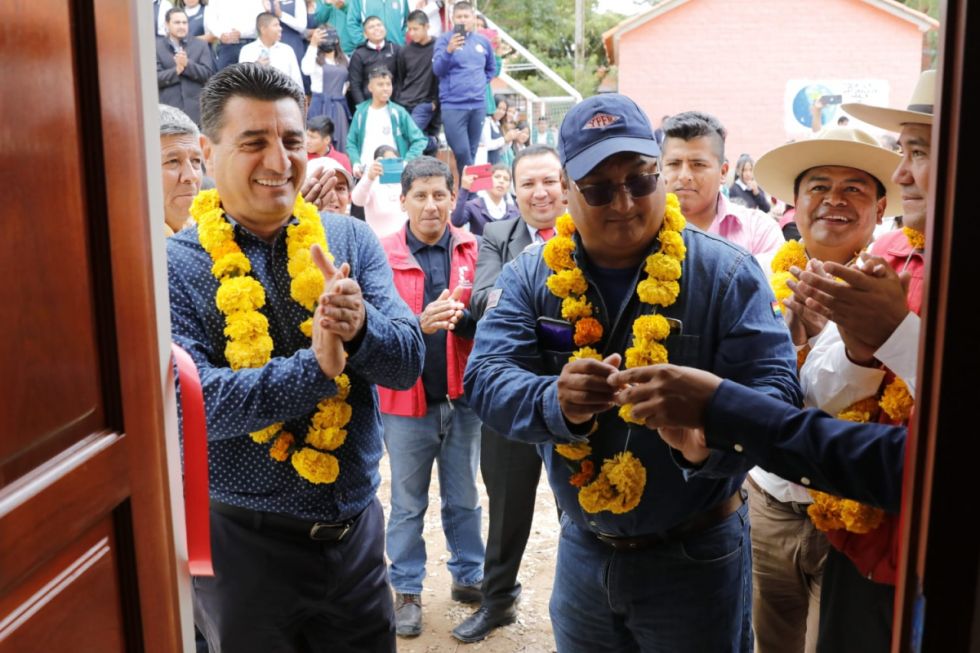 Inauguran nuevos ambientes para la escuela de Santa Ana