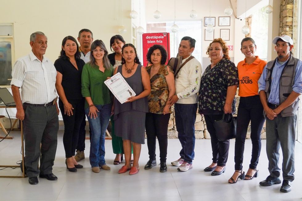 La Gobernación presentó a la Asociación de Turismo de la Provincia Méndez