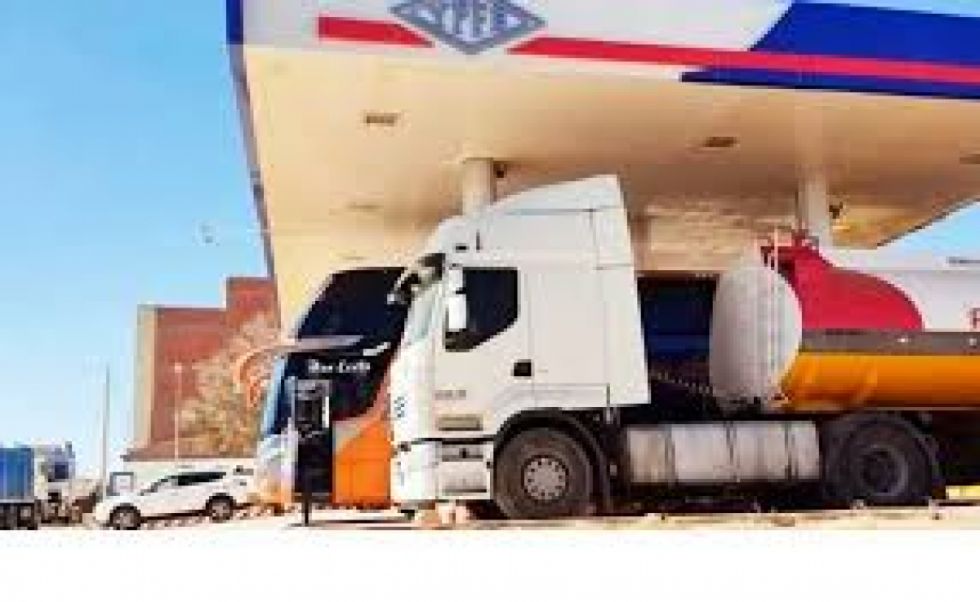 Liberan a funcionarios de YPFB acusados del desvío de 91 mil litros de gasolina