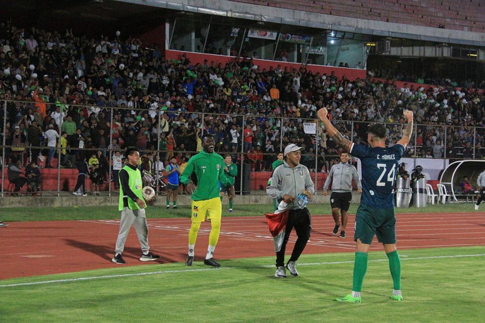 Monges aportó con un gol en la goleada sobre Palmaflor