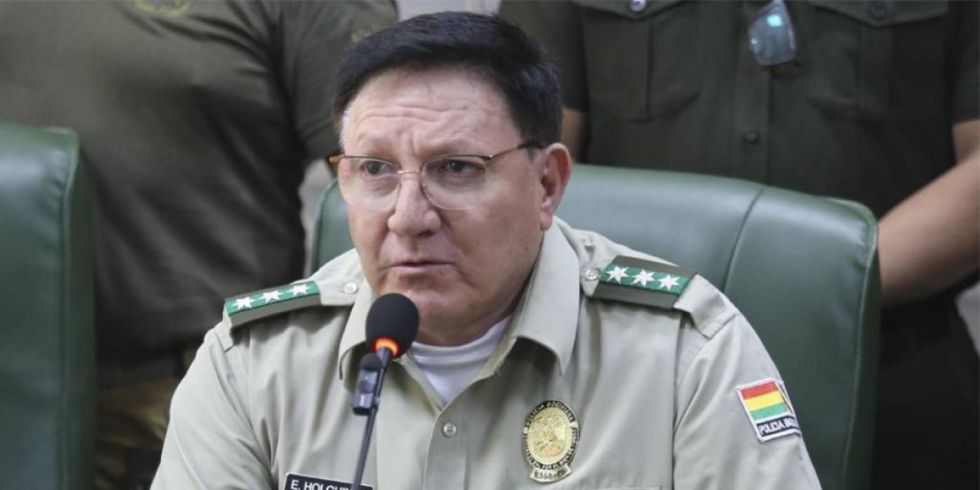 Del Castillo dice que Holguín debe cumplir seis días de arresto tras agresión al capitán Lara