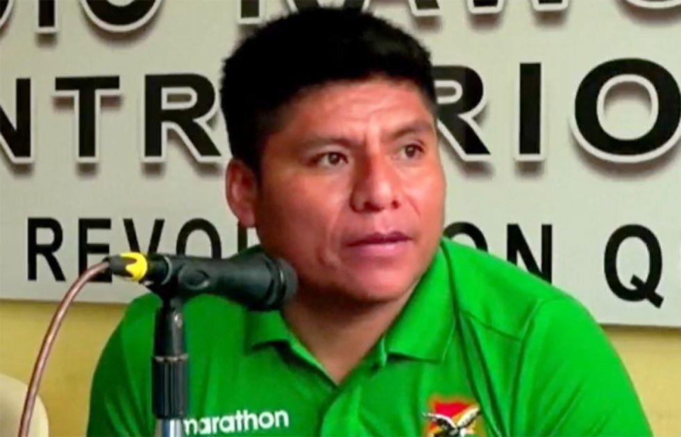 Loza revela que hay un ‘quintal’ de denuncias contra militares y policías; si Holguín no asciende “va a cantar”