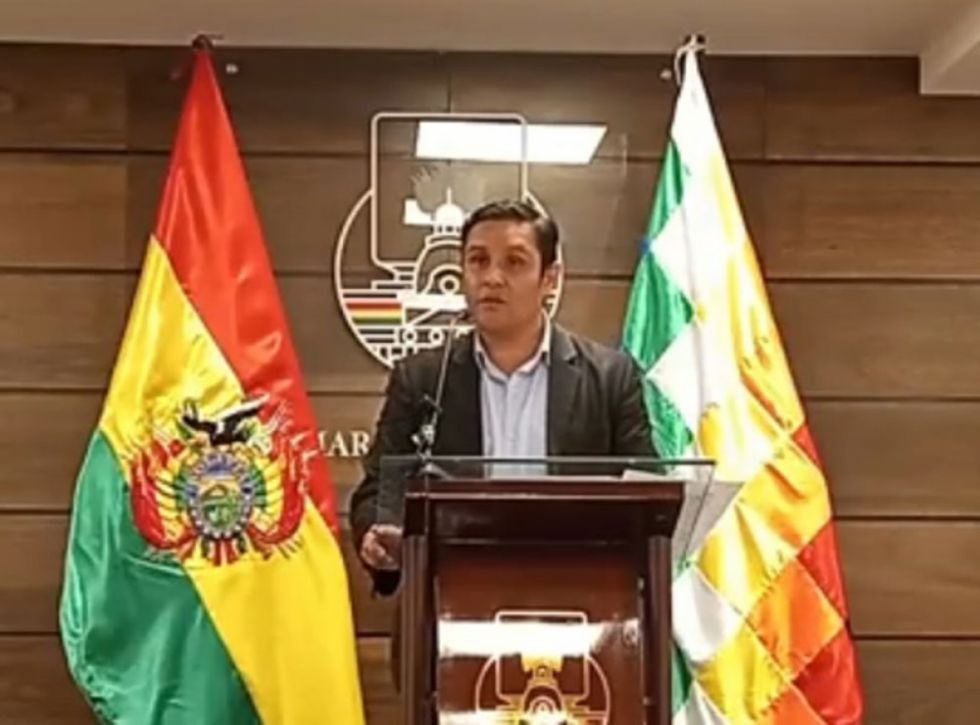 Senado devuelve cedulón al TCP