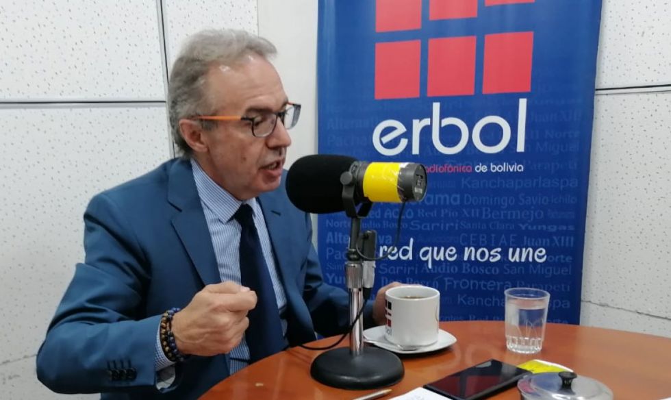 Vocero abre posibilidad de repostulación de Luis Arce