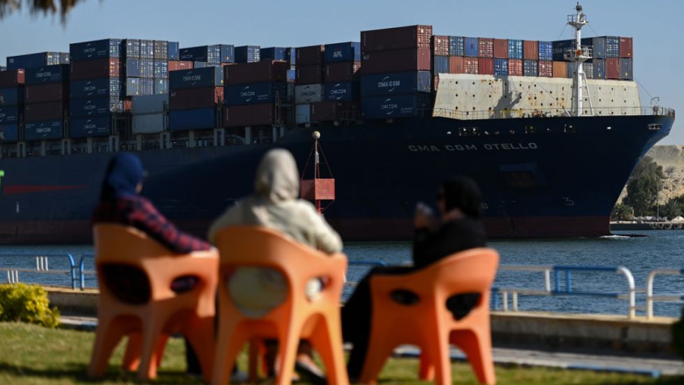 El coste del transporte marítimo se dispara más de un 300% por la escalada en el mar Rojo