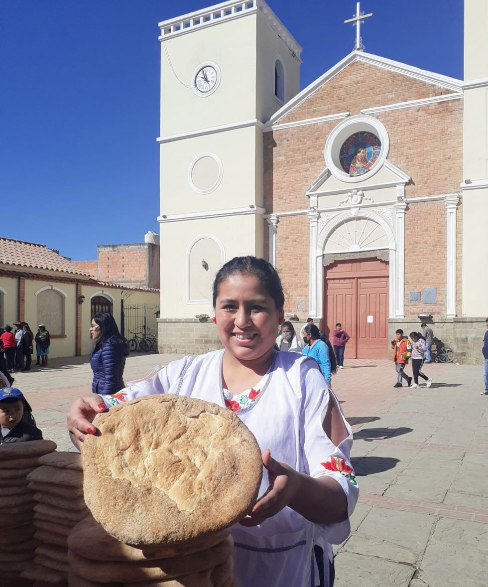 En Tarija mantienen el precio del pan mientras analizan el alza del costo de la harina argentina