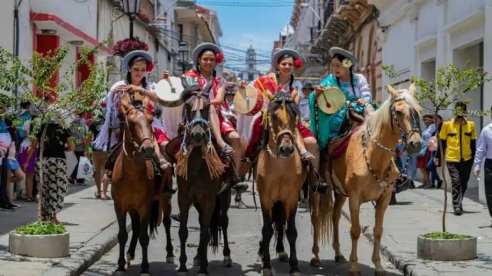 Este viernes llega la gran cabalgata que dará inicio al Carnaval Chapaco 2024 