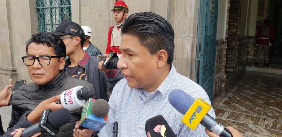 “Son evistas”, Lima cruza a Magistrados renunciantes