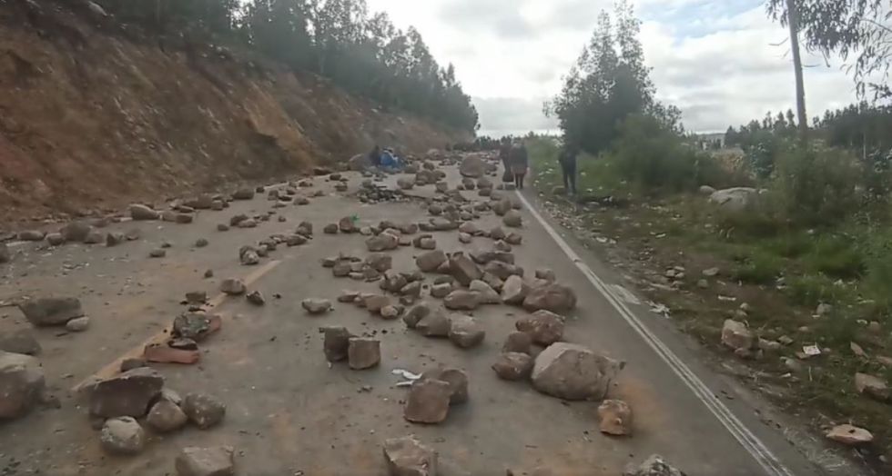 Tercer día de bloqueo ‘evista’: Carreteras sin circulación este miércoles