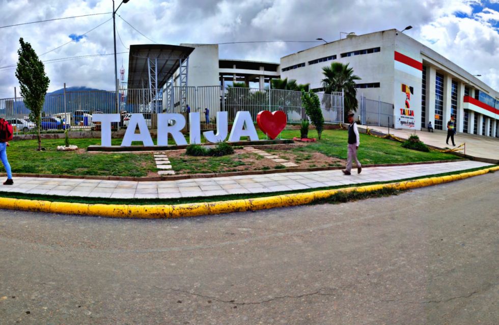 Adolescente desaparecida es encontrada en Tarija mientras intentaba viajar a Santa Cruz