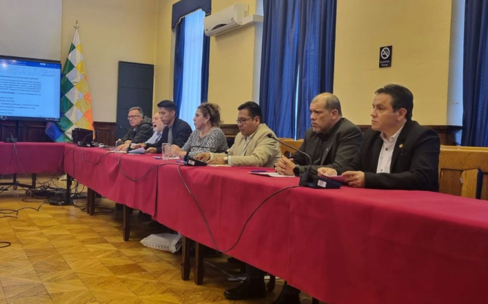 Judiciales: Comisión multipartidaria avanza en acuerdos y deja dos puntos pendientes para un diálogo político