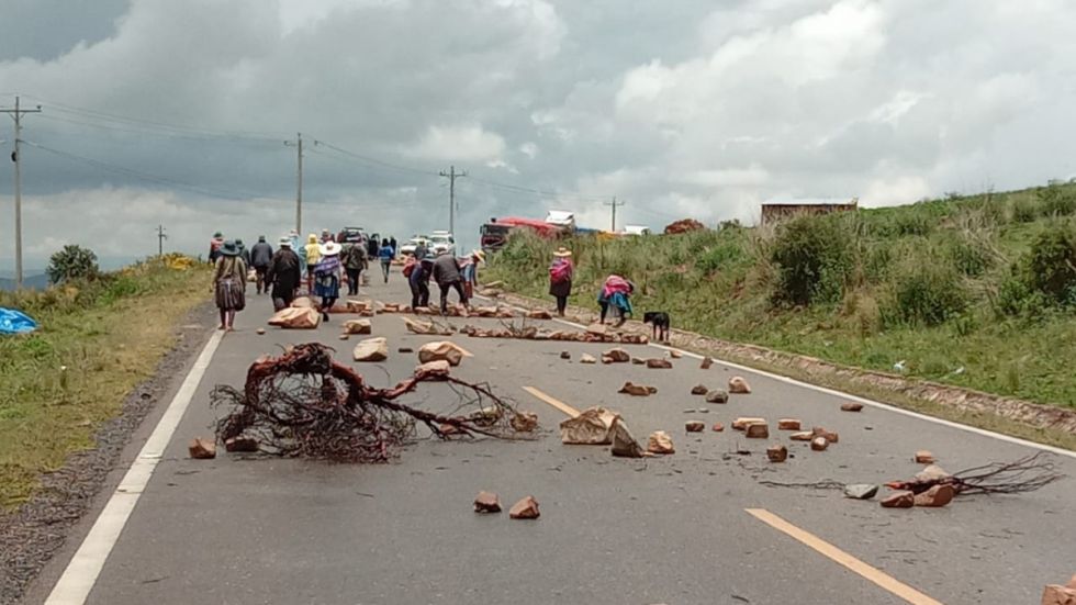 Evistas dan cuarto intermedio a los bloqueos y deciden trasladar la vigilia a La Paz