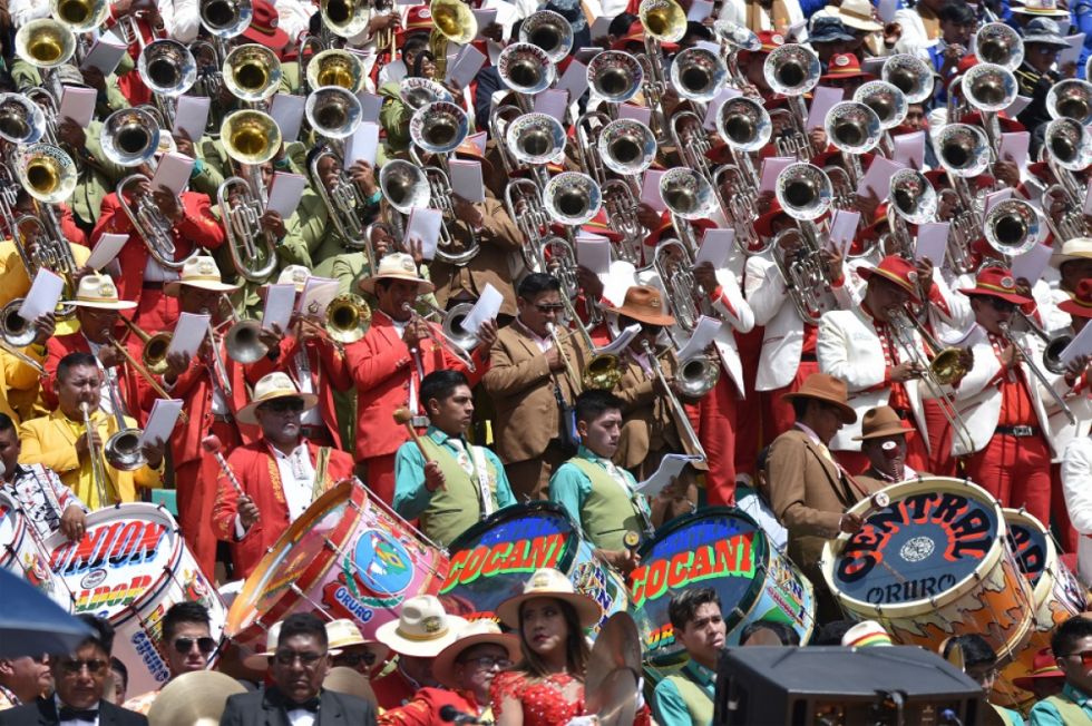 El Festival de Bandas congrega a más de 5.000 músicos en Oruro 