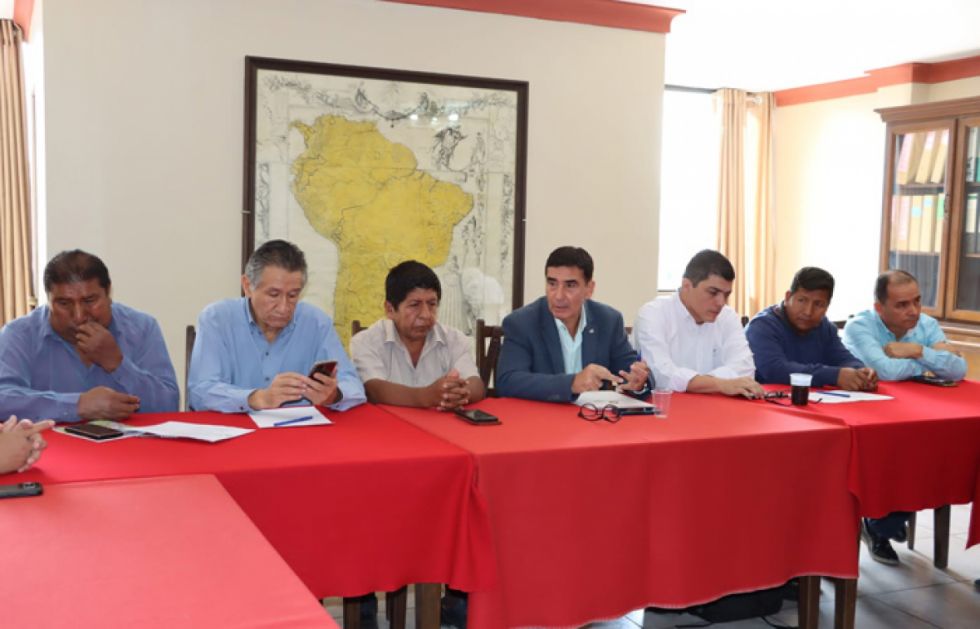 Confeagro: Bolivia al borde de una severa crisis económica
