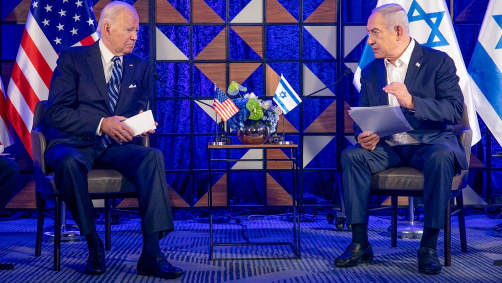Netanyahu responde a las críticas de su ministro