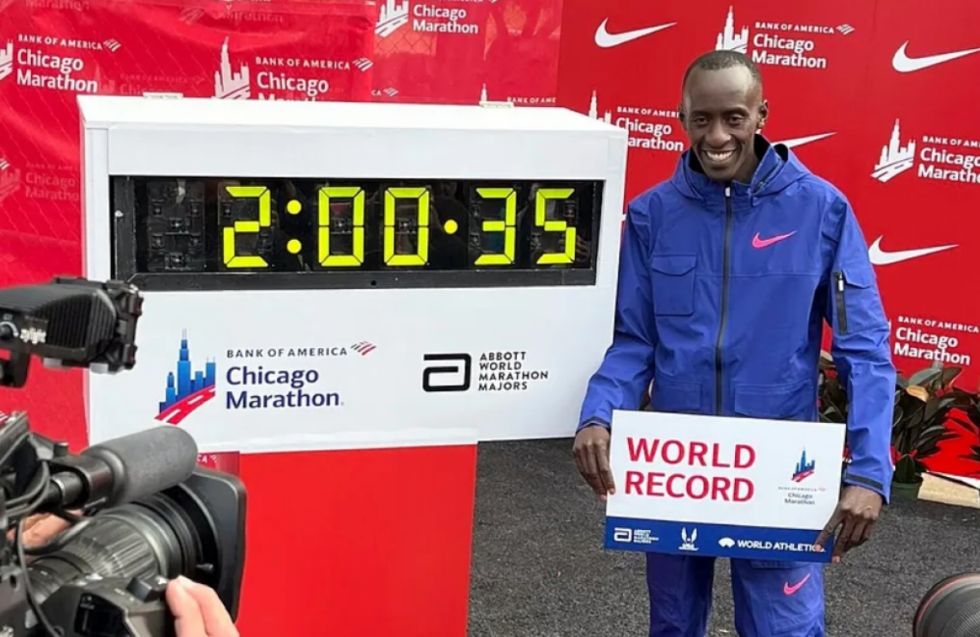 Kiptum, plusmarquista mundial de maratón, muere en un accidente de coche