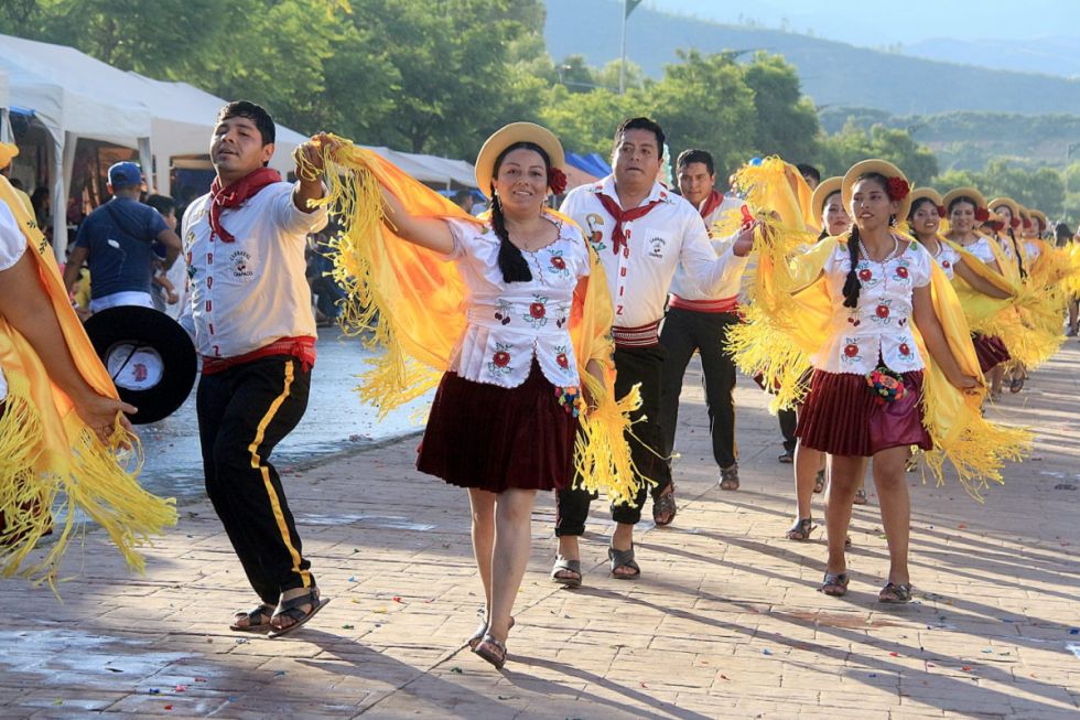 Así se vivió el Corso de Mayores en el domingo del Carnaval Chapaco