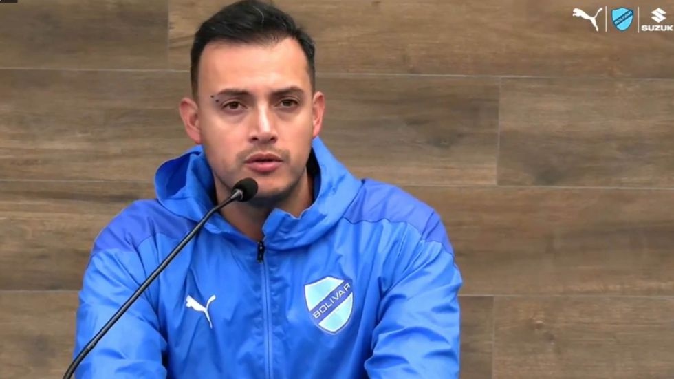 Se filtran los nuevos modelos de las camisetas de Bolívar 