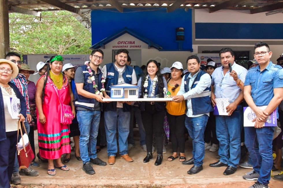 Ejecutiva de Desarrollo logró 442 viviendas sociales para Villa Montes 