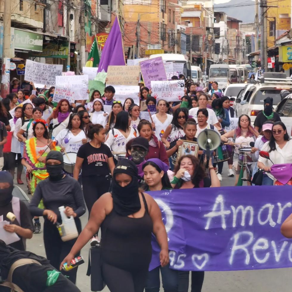 Tarija: Mujeres movilizadas exigen políticas de equidad