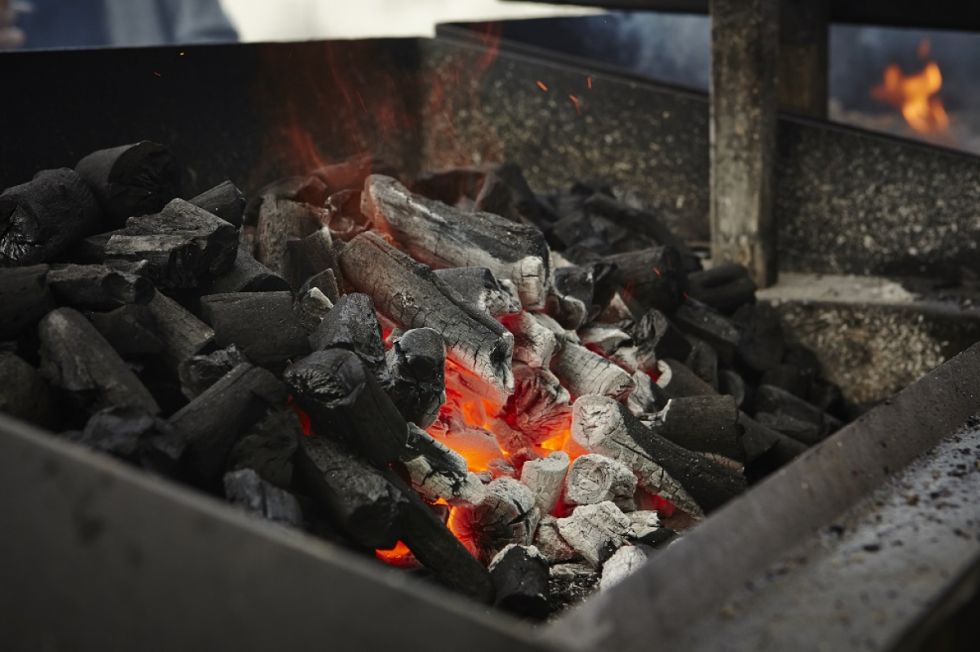 Tarija: El carbón y el costo ambiental de hacer asado 